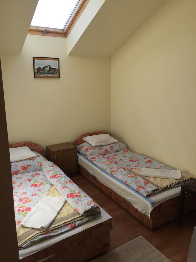 Villa Negra Motel Berzence 外观 照片